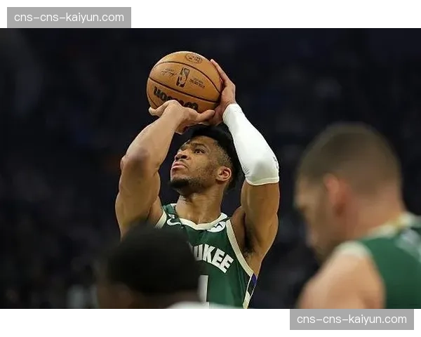 字母哥公开质疑球队伤病管理，雄鹿管理层面临舆论压力